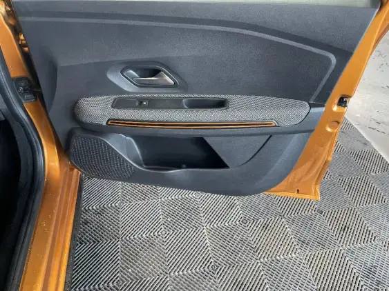 DACIA SANDERO III - voiture d'occasion - Photo 19