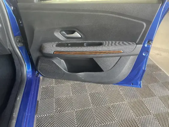 DACIA SANDERO III - voiture d'occasion - Photo 20