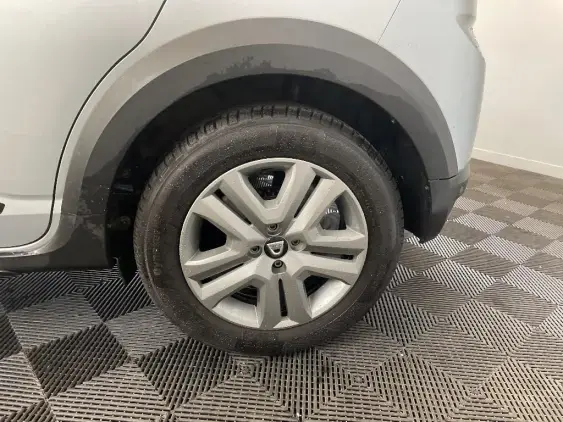 DACIA SANDERO III - voiture d'occasion - Photo 24