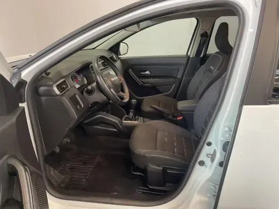 DACIA DUSTER II - voiture d'occasion - Photo 18