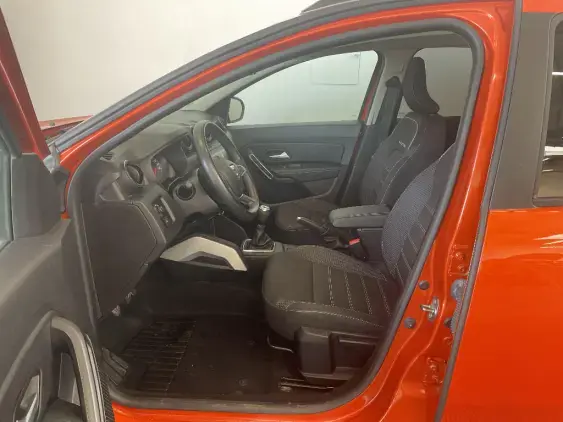 DACIA DUSTER II - voiture d'occasion - Photo 18
