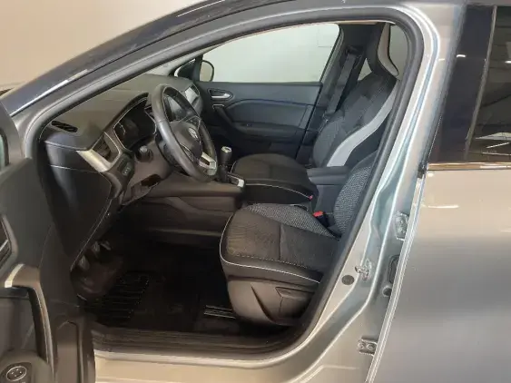 RENAULT CAPTUR II - voiture d'occasion - Photo 18