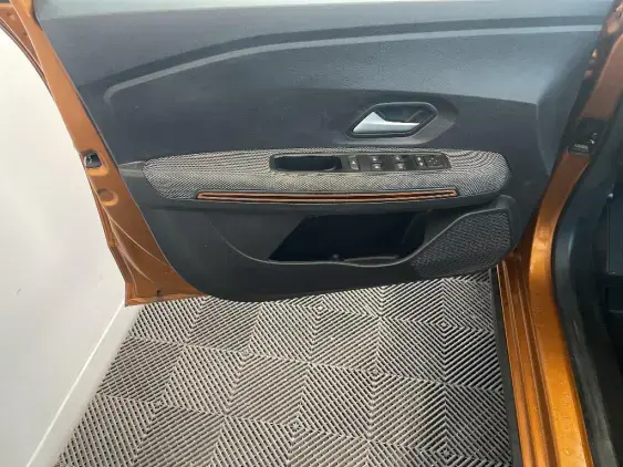 DACIA SANDERO III - voiture d'occasion - Photo 19