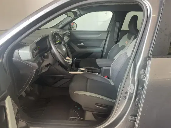 DACIA DUSTER III - voiture d'occasion - Photo 18