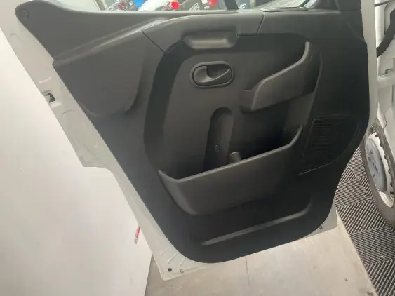 RENAULT MASTER FG III - voiture d'occasion - Photo 19