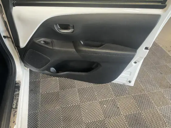 TOYOTA AYGO II - voiture d'occasion - Photo 20