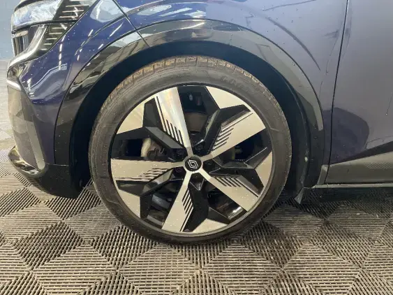 RENAULT MEGANE V - voiture d'occasion - Photo 23