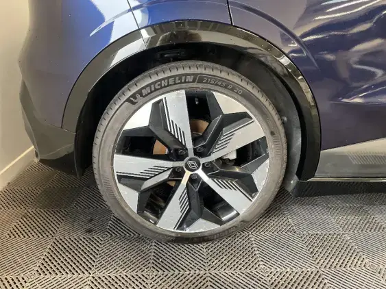 RENAULT MEGANE V - voiture d'occasion - Photo 25