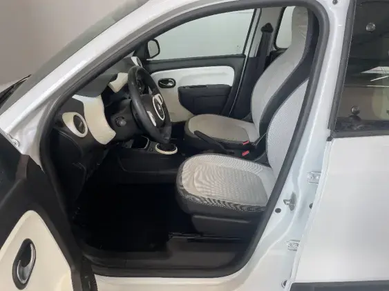 RENAULT TWINGO III - voiture d'occasion - Photo 18