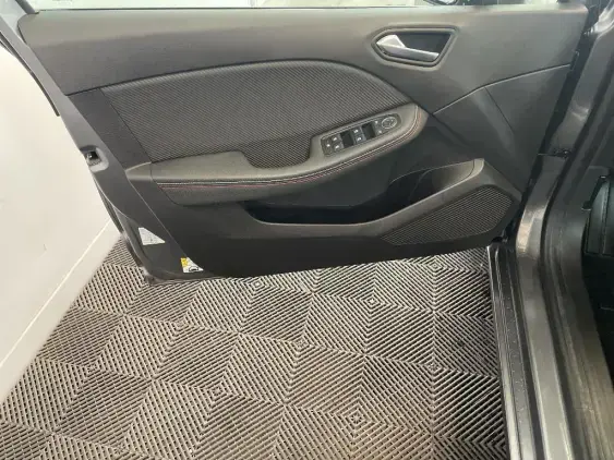 RENAULT CLIO V - voiture d'occasion - Photo 19