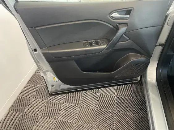 RENAULT CAPTUR II - voiture d'occasion - Photo 19