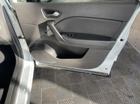 RENAULT CAPTUR II - voiture d'occasion - Photo 20