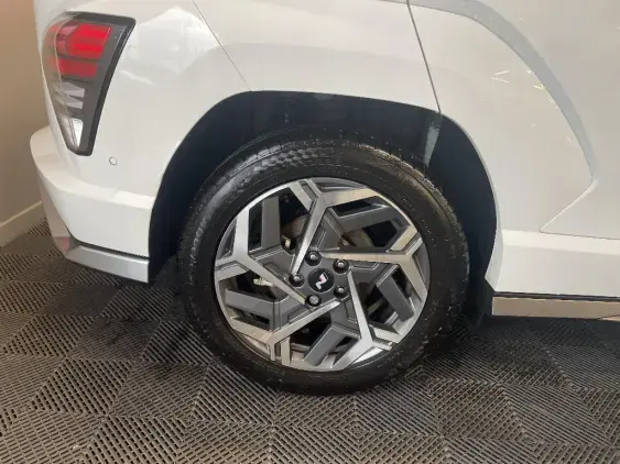 HYUNDAI KONA II - voiture d'occasion - Photo 25