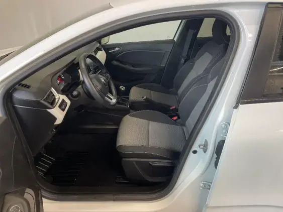 RENAULT CLIO V - voiture d'occasion - Photo 18