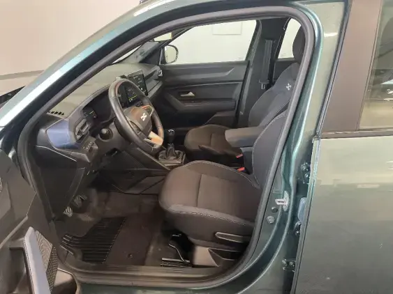 DACIA DUSTER III - voiture d'occasion - Photo 18