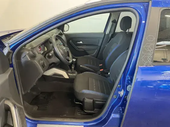 DACIA DUSTER II - voiture d'occasion - Photo 17