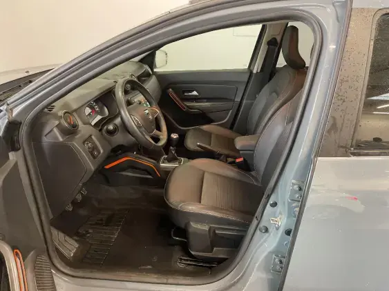 DACIA DUSTER II - voiture d'occasion - Photo 18