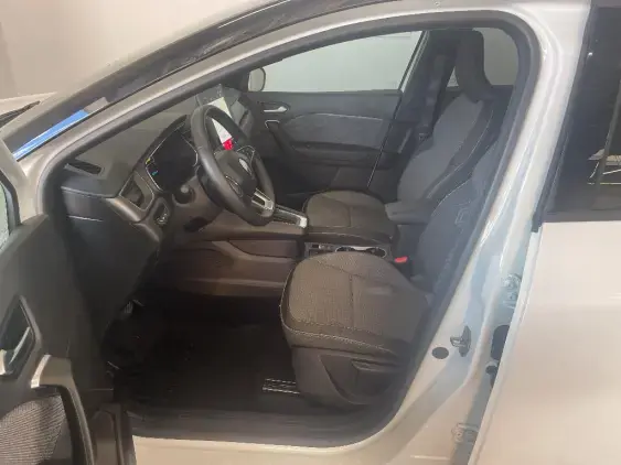 RENAULT CAPTUR II - voiture d'occasion - Photo 18