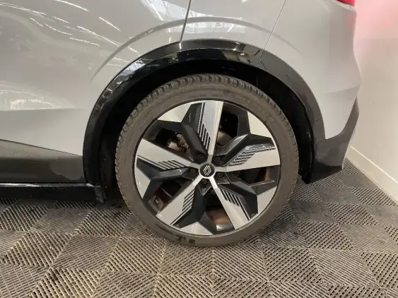 RENAULT MEGANE V - voiture d'occasion - Photo 24