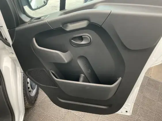 RENAULT MASTER FG III - voiture d'occasion - Photo 20