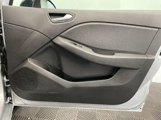 RENAULT CLIO V - voiture d'occasion - Photo 20