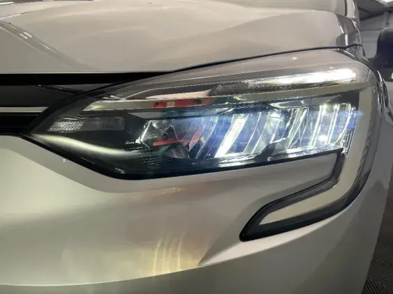 RENAULT CLIO V - voiture d'occasion - Photo 22