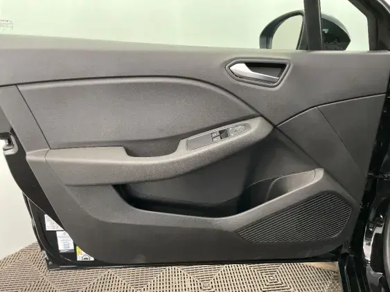 RENAULT CLIO V - voiture d'occasion - Photo 19