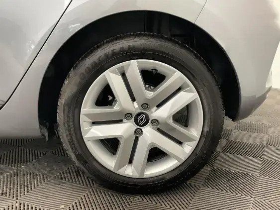 RENAULT CLIO V - voiture d'occasion - Photo 24