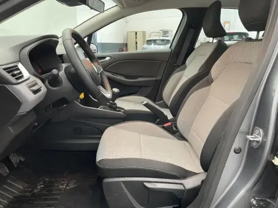 RENAULT CLIO V - voiture d'occasion - Photo 18