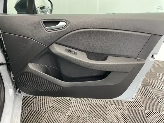 RENAULT CLIO V - voiture d'occasion - Photo 20