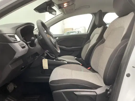 RENAULT CLIO V - voiture d'occasion - Photo 18