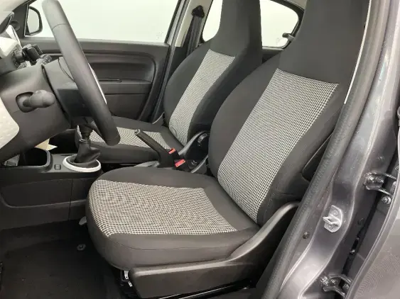 RENAULT TWINGO III - voiture d'occasion - Photo 18