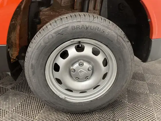 DACIA DUSTER II - voiture d'occasion - Photo 24