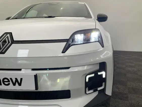 RENAULT 5 III - voiture d'occasion - Photo 22