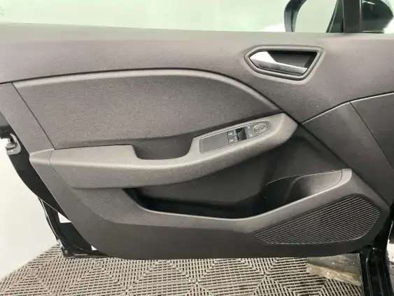 RENAULT CLIO V - voiture d'occasion - Photo 19