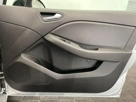 RENAULT CLIO V - voiture d'occasion - Photo 20