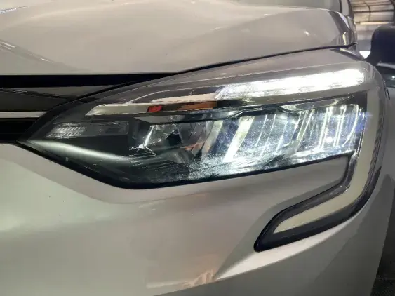 RENAULT CLIO V - voiture d'occasion - Photo 22