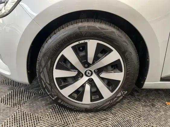 RENAULT CLIO V - voiture d'occasion - Photo 23