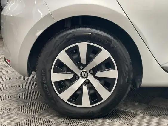 RENAULT CLIO V - voiture d'occasion - Photo 25