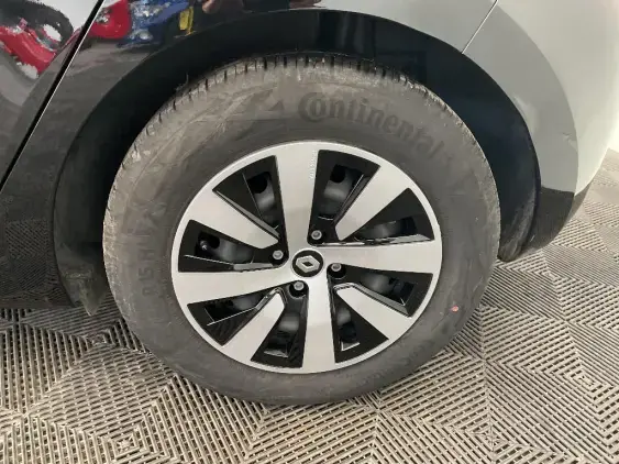 RENAULT CLIO V - voiture d'occasion - Photo 24