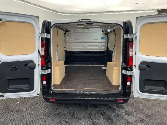 RENAULT TRAFIC FG III - voiture d'occasion - Photo 16