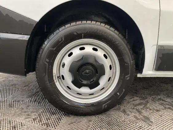 RENAULT TRAFIC FG III - voiture d'occasion - Photo 25