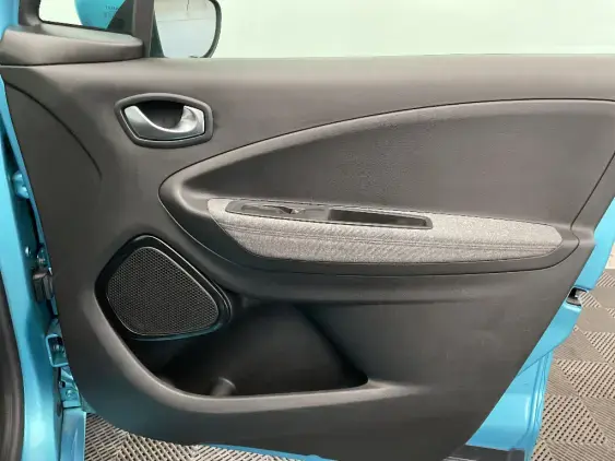 RENAULT ZOE - voiture d'occasion - Photo 20