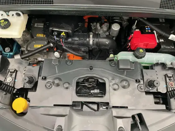 RENAULT ZOE - voiture d'occasion - Photo 21