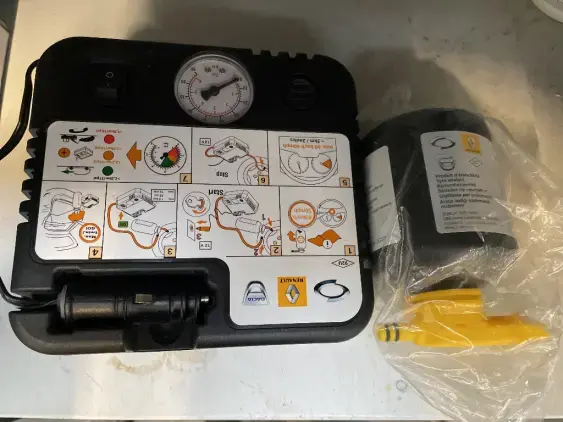 RENAULT TWINGO III - voiture d'occasion - Photo 17