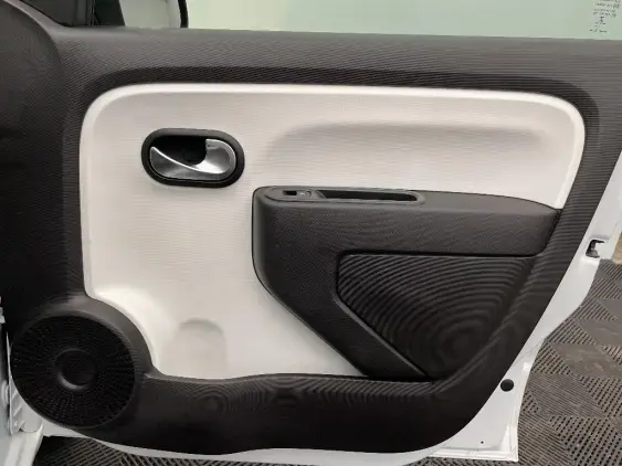 RENAULT TWINGO III - voiture d'occasion - Photo 20