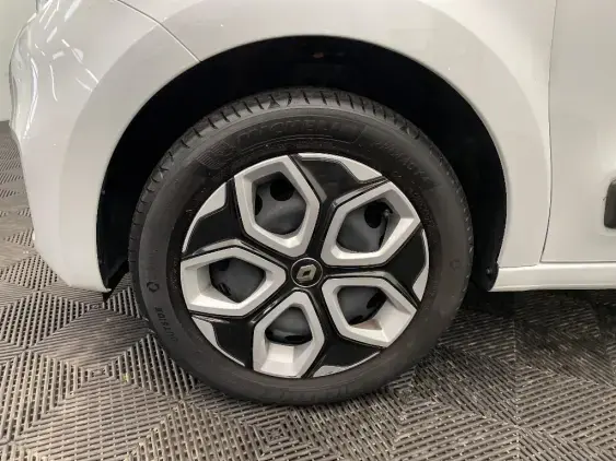 RENAULT TWINGO III - voiture d'occasion - Photo 23