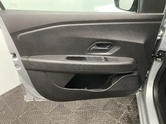 DACIA SANDERO III - voiture d'occasion - Photo 19