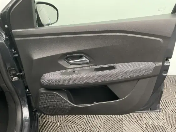 DACIA SANDERO III - voiture d'occasion - Photo 20