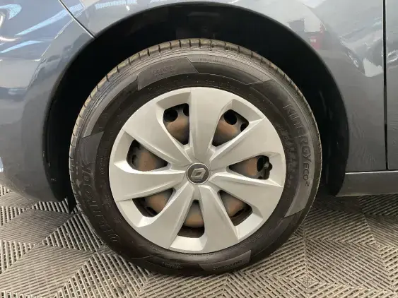 RENAULT ZOE - voiture d'occasion - Photo 23